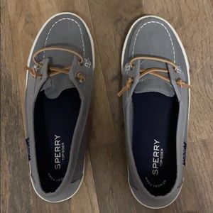 Boat shoes